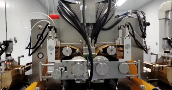 380V/50Hz Rolling Type Soft Capsule Machine z lubrykacją zewnętrznego krążenia